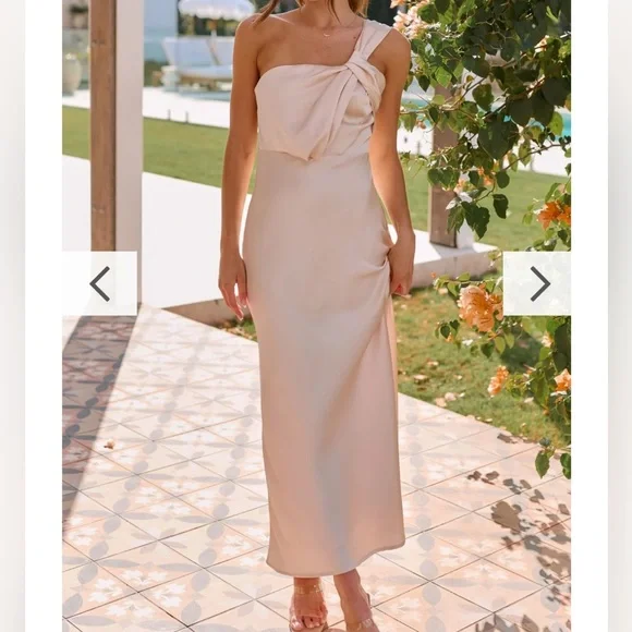 Greta Maxi Dress